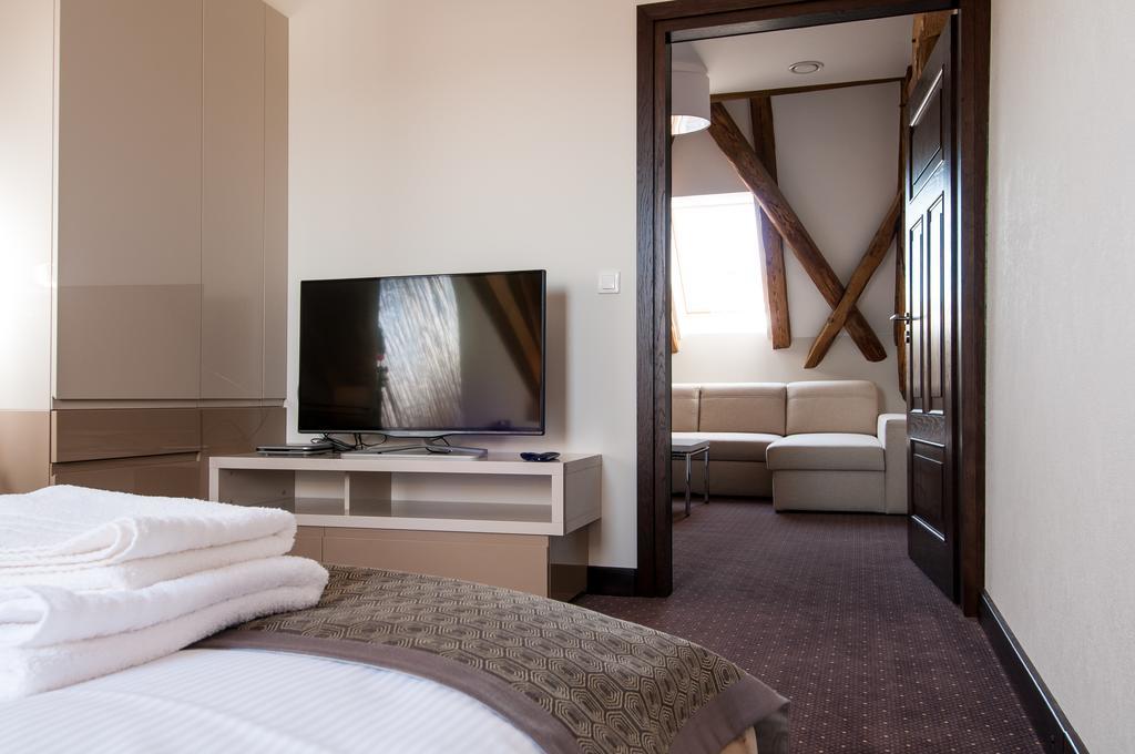 B&B Wieniawa Parking I Sniadanie W Cenie! Breakfast And Parking Included! Leszno  Ngoại thất bức ảnh