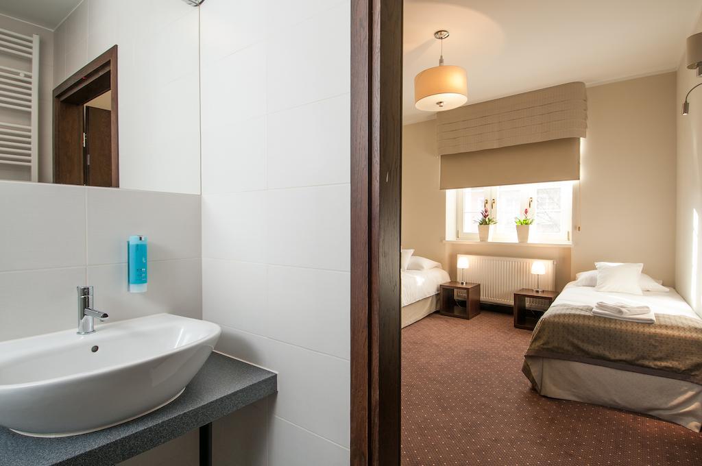 B&B Wieniawa Parking I Sniadanie W Cenie! Breakfast And Parking Included! Leszno  Ngoại thất bức ảnh