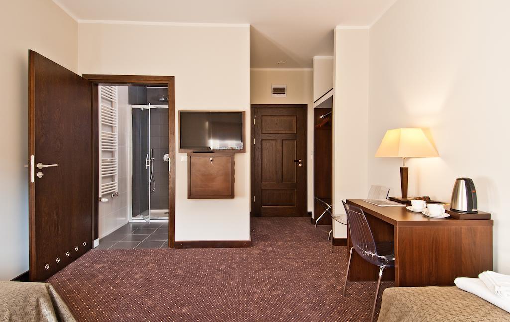 B&B Wieniawa Parking I Sniadanie W Cenie! Breakfast And Parking Included! Leszno  Ngoại thất bức ảnh